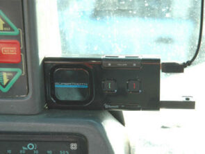 Communiquer, rester en contact avec sa base