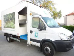 Fourgon industriel Iveco : Tri sélectif des déchets